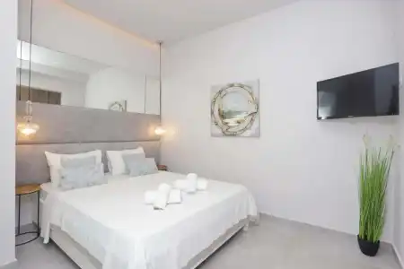 Anna Maria Paradise - 68