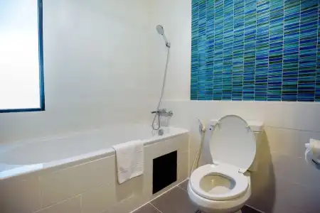 J Residence - 143