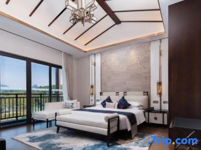 Absolute Twin Sands Resort & Spa - 231