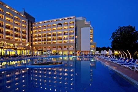 Sol Nessebar Bay Resort - 24