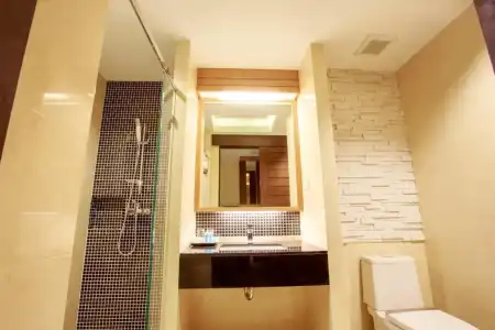 Aqua Resort Phuket - Near Beach and Chalong Pier - 49