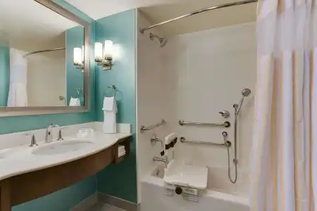 Hilton Garden Inn Daytona Beach Oceanfront - 55
