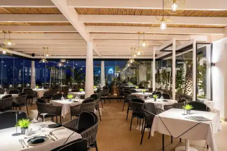 Cresanto Luxury Suites - 38