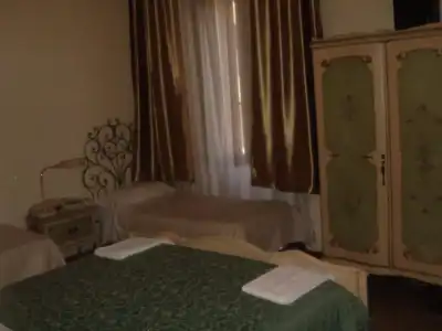 Souvenir - 14