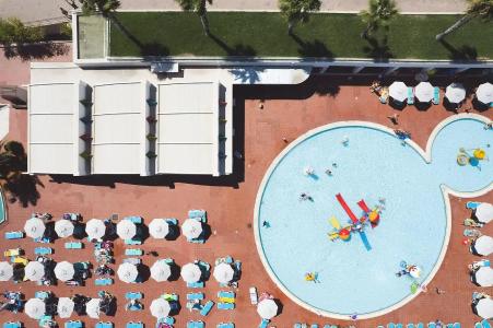 Royal & Imperial Belvedere Resort - 32