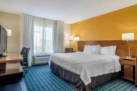 Garner Macon West by IHG - 32