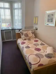 Austins Guest House - 14