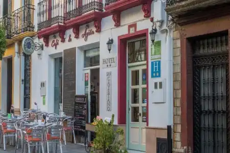 Hostal San Cayetano - 0