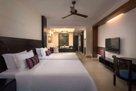 Ramada Plaza by Wyndham Sanya Bay - 2