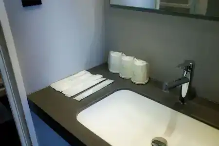 SEKAI Deep Osaka Experience - Hostel - 98
