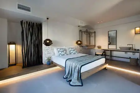 Parion Opus - Adults Only - 110