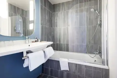 ibis Saint Malo Plage - 81