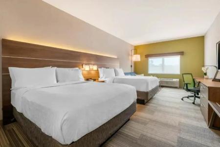 Holiday Inn Express & Suites St. Petersburg - Madeira Beach by IHG - 55