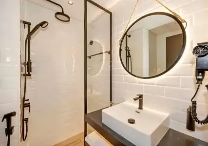 Ibis One Central - 37