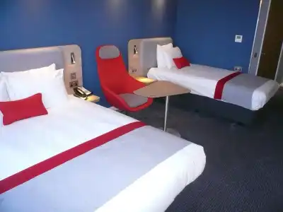 Holiday Inn Express Oxford-Kassam Stadium by IHG - 3
