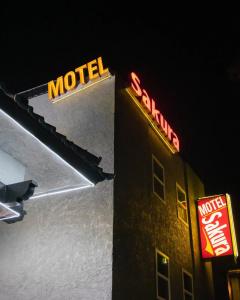 Sakura Inn - 16