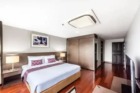 Royal Suite Bangkok - 24