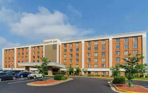 Holiday Inn & Suites RICHMOND - WEST END by IHG - 25