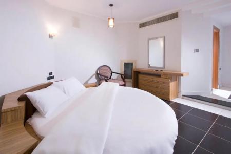 Royal Beach Serviced Apartments - 27