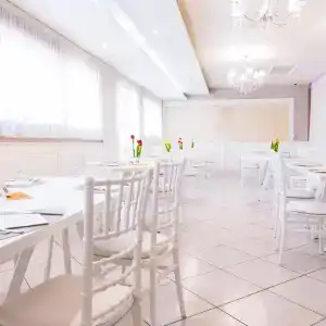Leon - Ristorante Al Cavallino Rosso - 35