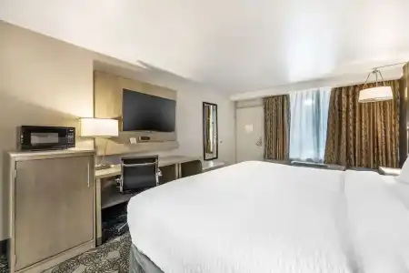 Clarion Inn Murfreesboro Old Fort Pkwy - 48