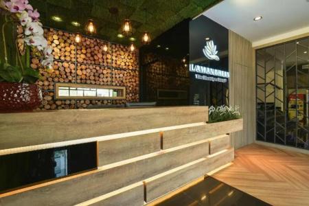 Laman Green The Boutique - 24