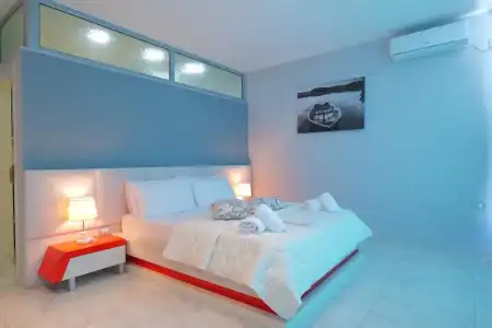 Oceanic Overview Suites - 55