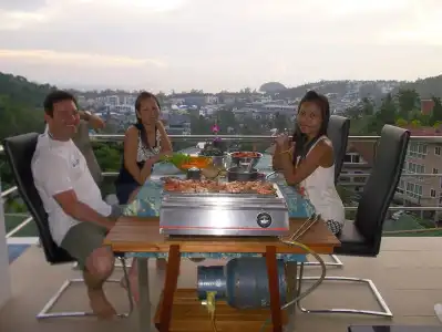 Mountain Seaview Luxury Apartments - 16
