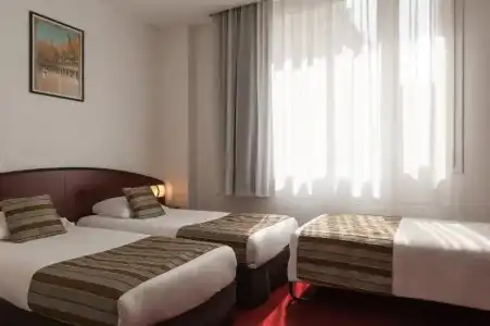 Campanile PRIME - Caen Centre Gare - 59