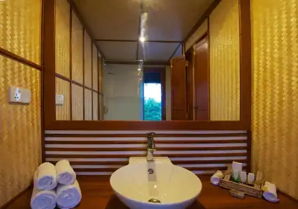 Yathra Houseboat - 6