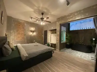 Lucas Inn - 31