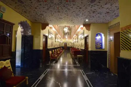 Umaid Mahal - A Heritage Style Boutique - 16