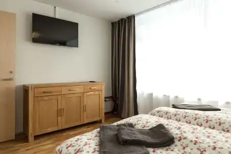 Guesthouse Garun, Skolavellir - 39