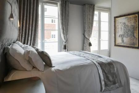 BRIT PRIVILEGE LISIEUX – La Villa des Arts - 31