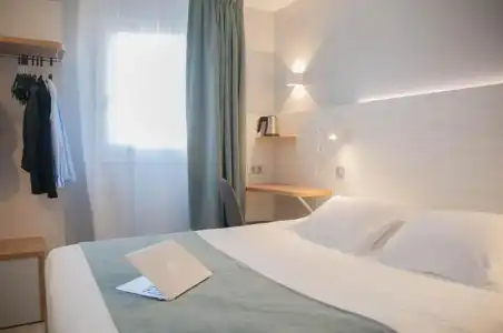 Kyriad Montpellier Sud - A709 - 101