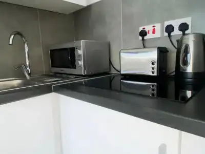 Nissi Avenue Suites - 22