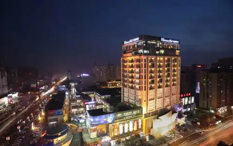Luoyang Christian's - 18