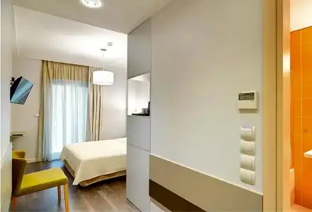 Phidias Piraeus - 118