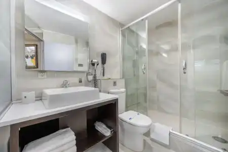 Gallery Residence & - 137