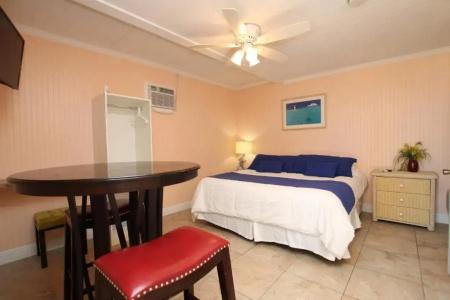 Sunset Cove Beach Resort - 86
