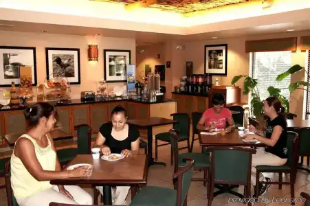 Hyatt Place Tucson Central - 27