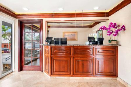 SureStay by Best Western Santa Monica - 42
