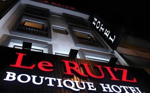 Le Ruiz Boutique - 22