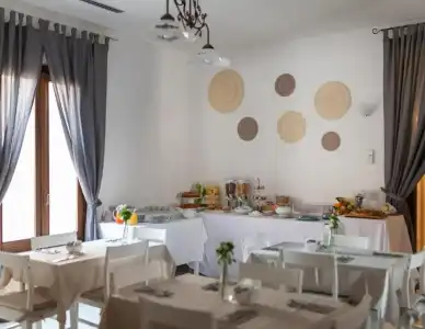 Palazzo de Luca - 15