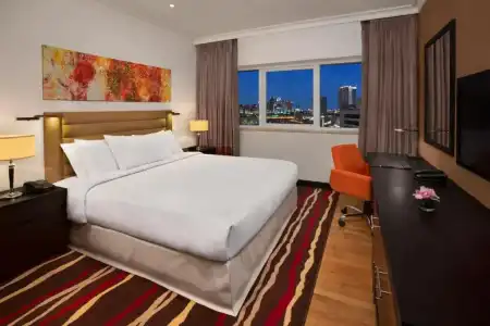 DoubleTree by Hilton & Residences Dubai Al Barsha - 46