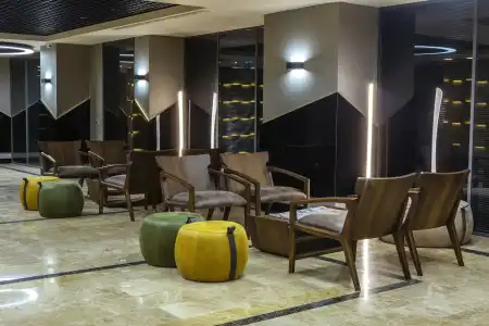 The City Suites - 18