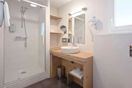 Kyriad Vannes Centre-Ville - 48