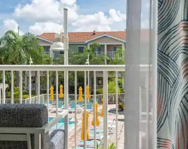 DoubleTree Suites by Hilton Naples - 33