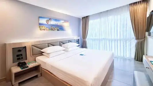 Clarian Beach Patong - 49