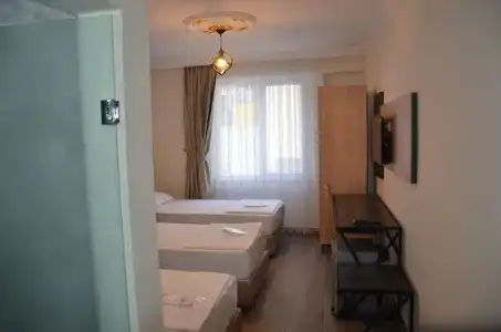 Piyes Otel - 71